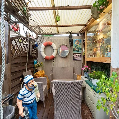 Comfortable In Mecklenburg With Fireplace * Wißmar