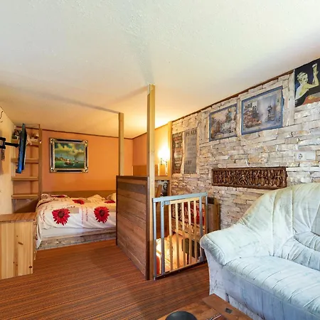 شقة Comfortable In Mecklenburg With Fireplace Wißmar