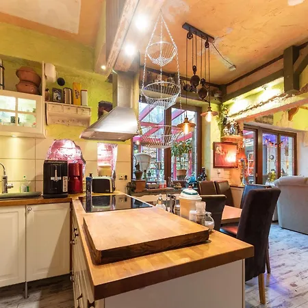 Comfortable In Mecklenburg With Fireplace Wißmar