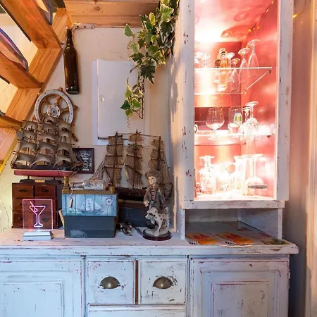 Comfortable In Mecklenburg With Fireplace شقة *