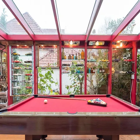 شقة Comfortable In Mecklenburg With Fireplace