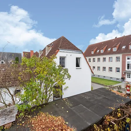 شقة Comfortable In Mecklenburg With Fireplace