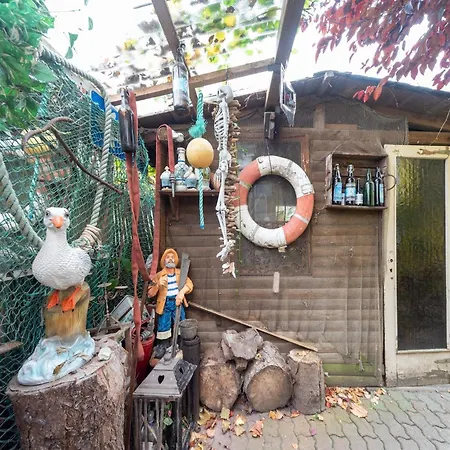 Comfortable In Mecklenburg With Fireplace * Wißmar