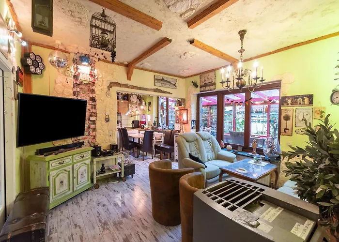 Comfortable In Mecklenburg With Fireplace Apartment *