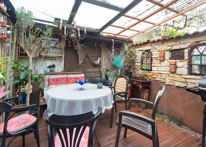 Comfortable In Mecklenburg With Fireplace