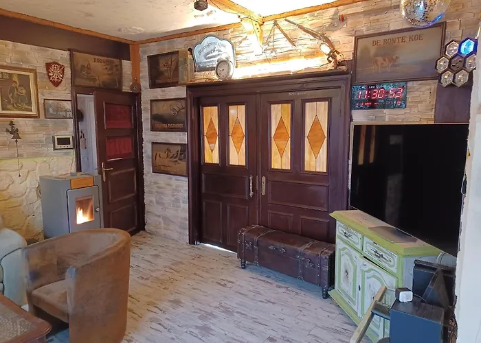 Comfortable In Mecklenburg With Fireplace Apartment Wißmar